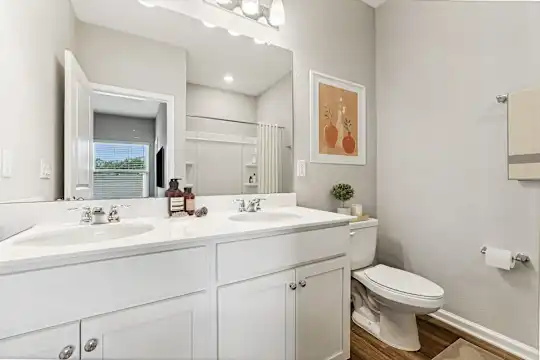 Casa Solara Townhomes - Jacksonville, FL - Photo 22