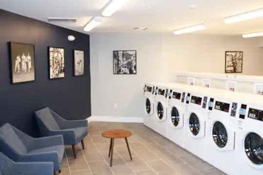 Cold Spring Lane Apartments - Baltimore, MD - Photo 5