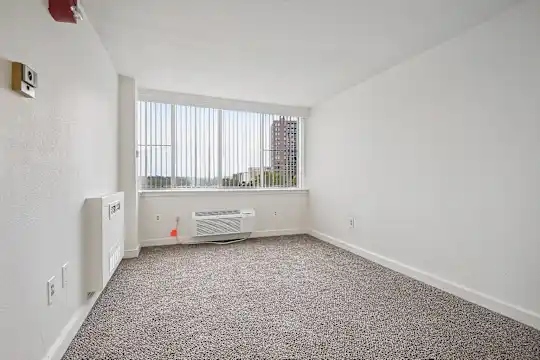 Broadstone Van Dorn - Alexandria, VA - Photo 30