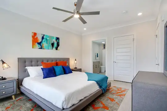 Parkway Apartments - New Orleans, LA - Photo 14