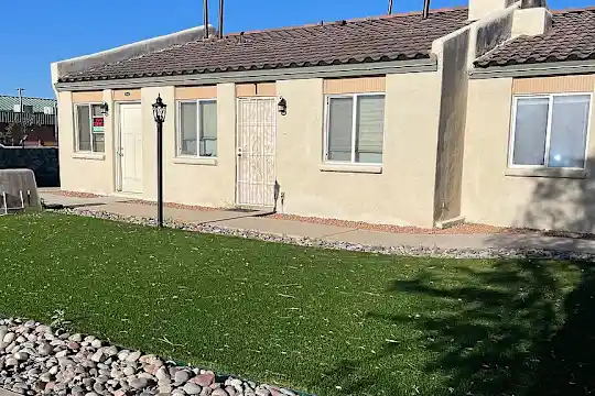 Las Casitas - El Paso, TX - Photo 18