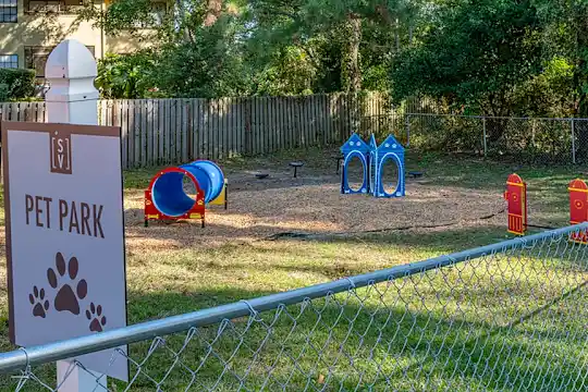 Southside Villas - Jacksonville, FL - Photo 14