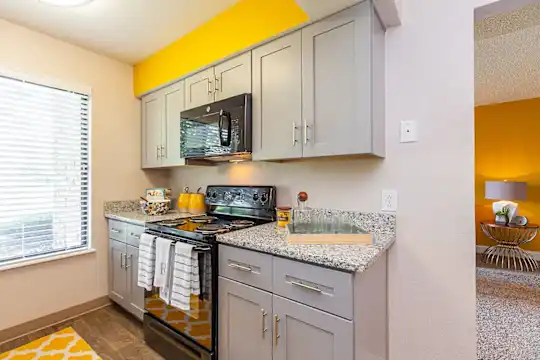 The Reserve At Barry Apartments - Kansas City, MO - Photo 19