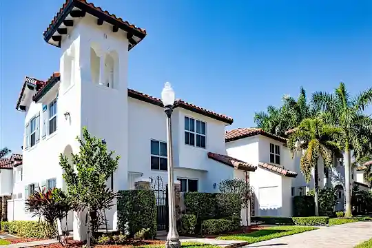 The Isles - Fort Lauderdale, FL - Photo 22