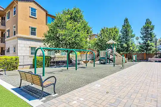 Aviara - San Jose, CA - Photo 5