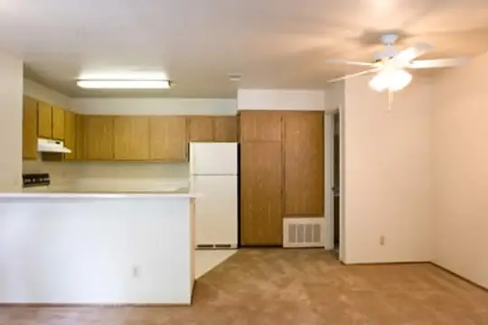 Orchard Park Apartments - San Jose, CA - Photo 5
