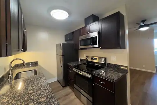 100 Union - Campbell, CA - Photo 2