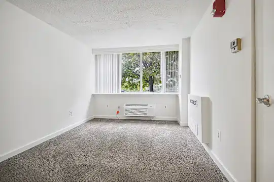 Broadstone Van Dorn - Alexandria, VA - Photo 18