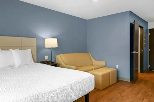 Furnished Studio - Providence - Providence, RI - Photo 9