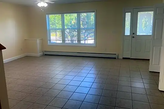 60 Lincoln St - Essex Junction, VT - Photo 7