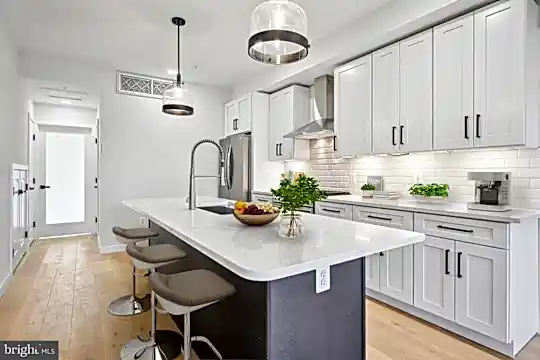 1364 Perry Pl NW #2 - Washington, DC - Photo 7