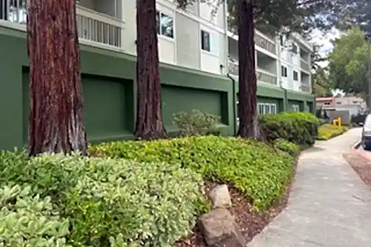 250 Budd Ave unit Corinthian House - Campbell, CA - Photo 2