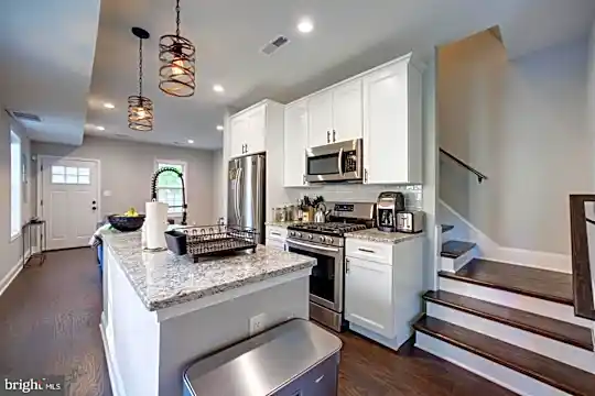 314 Raleigh St SE - Washington, DC - Photo 2