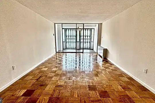 1311 Delaware Ave SW #242 - Washington, DC - Photo 6