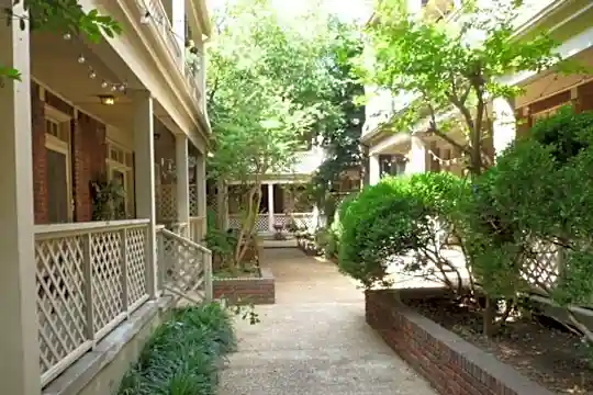 1896 Peabody Ave unit 11 - Memphis, TN - Photo 7
