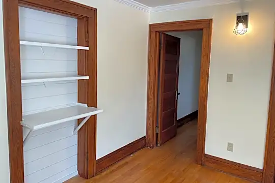 9 Chase Ln - Burlington, VT - Photo 3