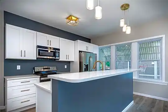 6028 Cates Ave #2W - Saint Louis, MO - Photo 1
