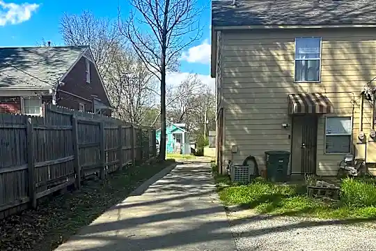 3799 Carnes Ave - Memphis, TN - Photo 15