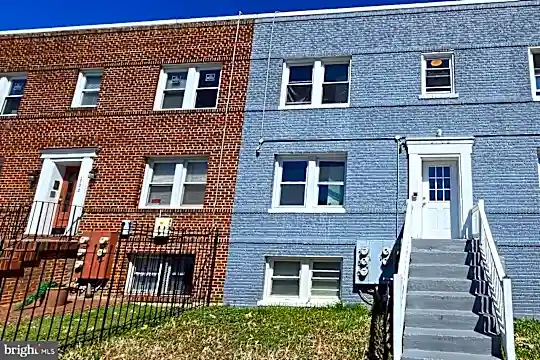 1702 Gales St NE #3 - Washington, DC - Photo 1