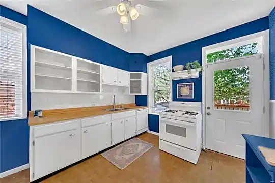 5327 Neosho St - Saint Louis, MO - Photo 6