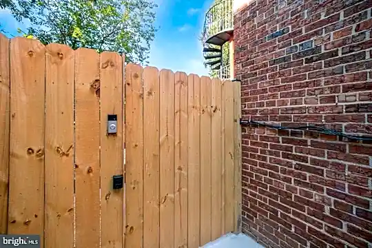 515 Oakwood St SE #BSMT - Washington, DC - Photo 14