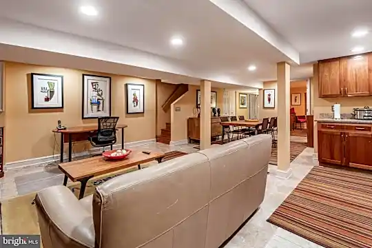 1232 Fairmont St NW - Washington, DC - Photo 7
