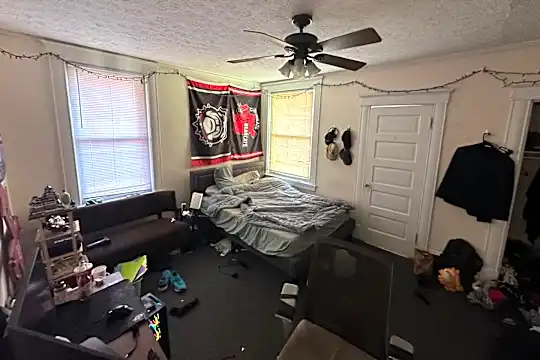 2359 Ohio Ave unit 3 - Cincinnati, OH - Photo 5