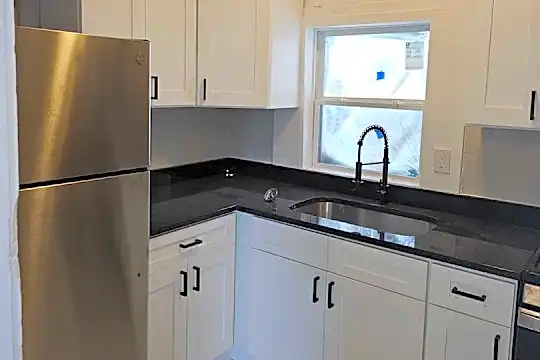 1560 Dixmont Ave unit Unit 2 - Cincinnati, OH - Photo 9