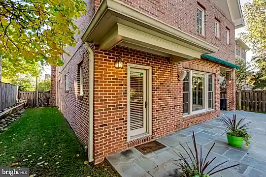 2608 36th Pl NW - Washington, DC - Photo 66