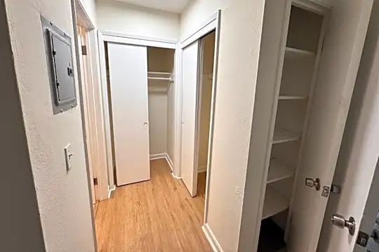 251 La Pala Dr unit Unit 1 - San Jose, CA - Photo 14