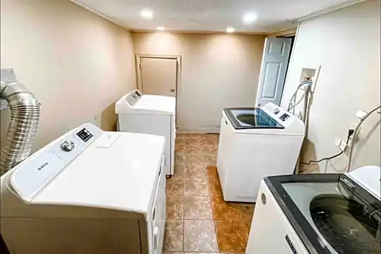 2109 Harbert Ave unit 6 - Memphis, TN - Photo 13