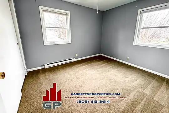 311 Sherwood Square unit 1 - Essex Junction, VT - Photo 4