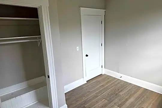 1560 Dixmont Ave unit Unit 2 - Cincinnati, OH - Photo 19