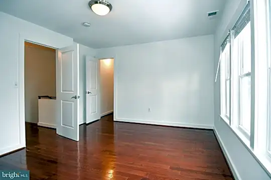 1012 Rhode Island Ave NE - Washington, DC - Photo 18
