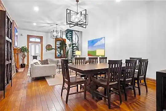922 Russell Blvd - Saint Louis, MO - Photo 4