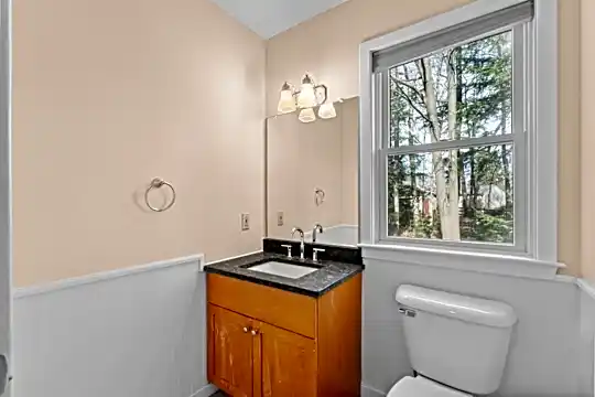 43 Cardinal Way - Shelburne, VT - Photo 11