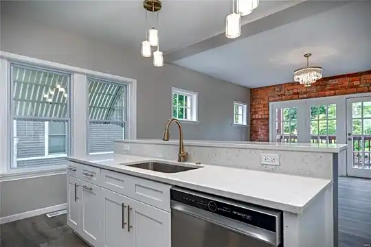 6028 Cates Ave #2W - Saint Louis, MO - Photo 8