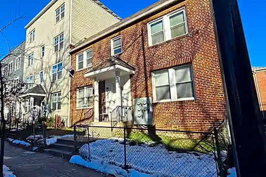 1516 F St NE #3 - Washington, DC - Photo 13
