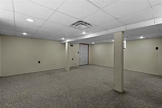 5257 Oleatha Ave - Saint Louis, MO - Photo 20