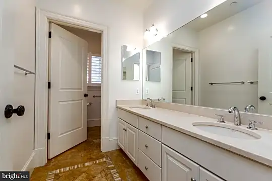 2608 36th Pl NW - Washington, DC - Photo 53