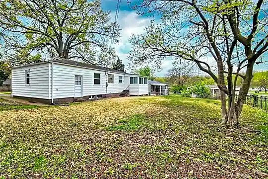 637 Karess Dr - Saint Louis, MO - Photo 20