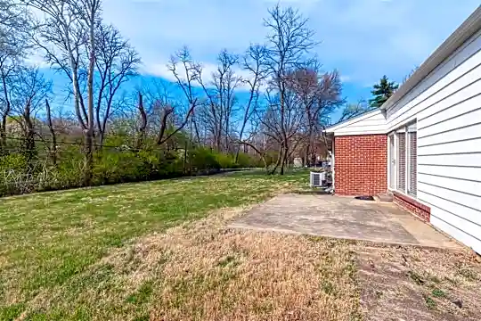 767 Wenneker Dr - Saint Louis, MO - Photo 34