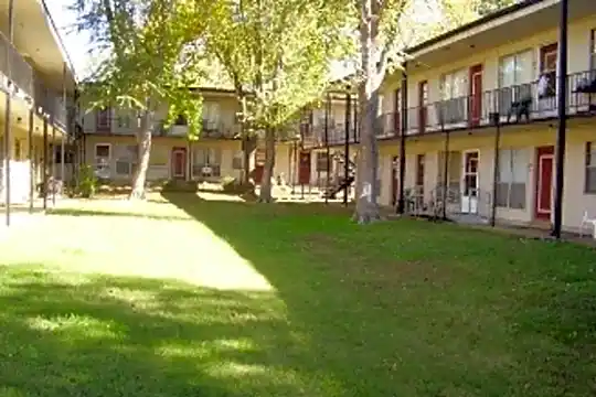 Berclair Apartments - Memphis, TN - Photo 2