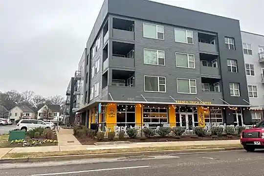 461 S Highland St unit 461 #09 - Memphis, TN - Photo 13
