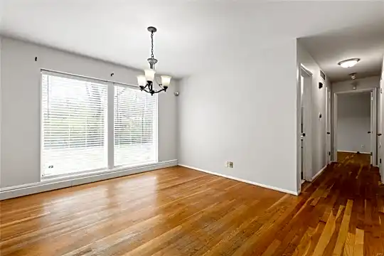 767 Wenneker Dr - Saint Louis, MO - Photo 17