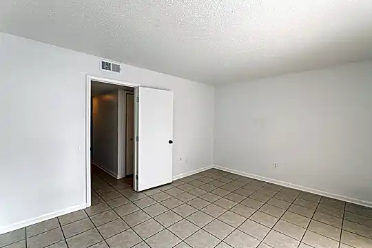 2780 Raleigh Lagrange Rd - Memphis, TN - Photo 15