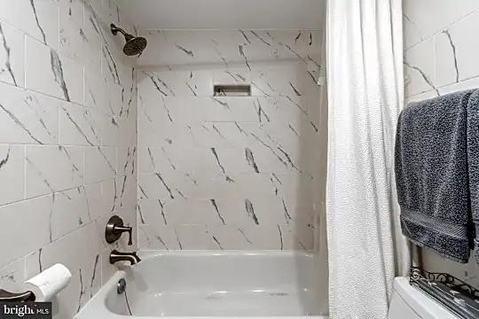 1232 Fairmont St NW - Washington, DC - Photo 17