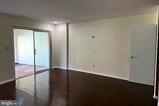 2232 Ridge Pl SE - Washington, DC - Photo 9