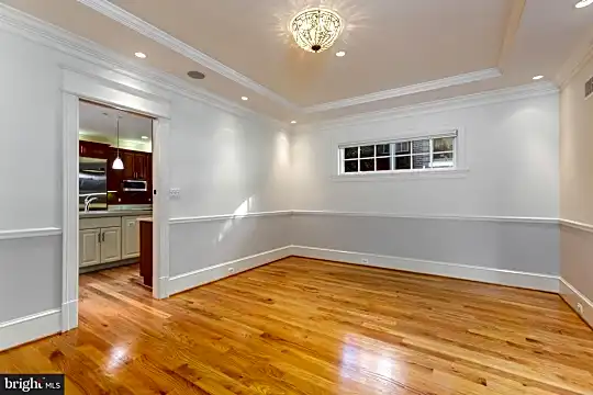 2608 36th Pl NW - Washington, DC - Photo 9