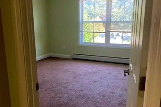 60 Lincoln St - Essex Junction, VT - Photo 23